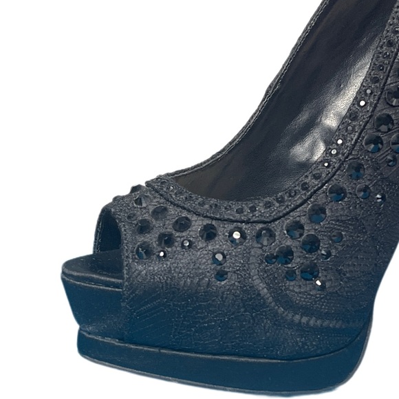 Betsey Johnson Black Rhinestone lace romantic goth peep toe stilettos 6M - Picture 8 of 8